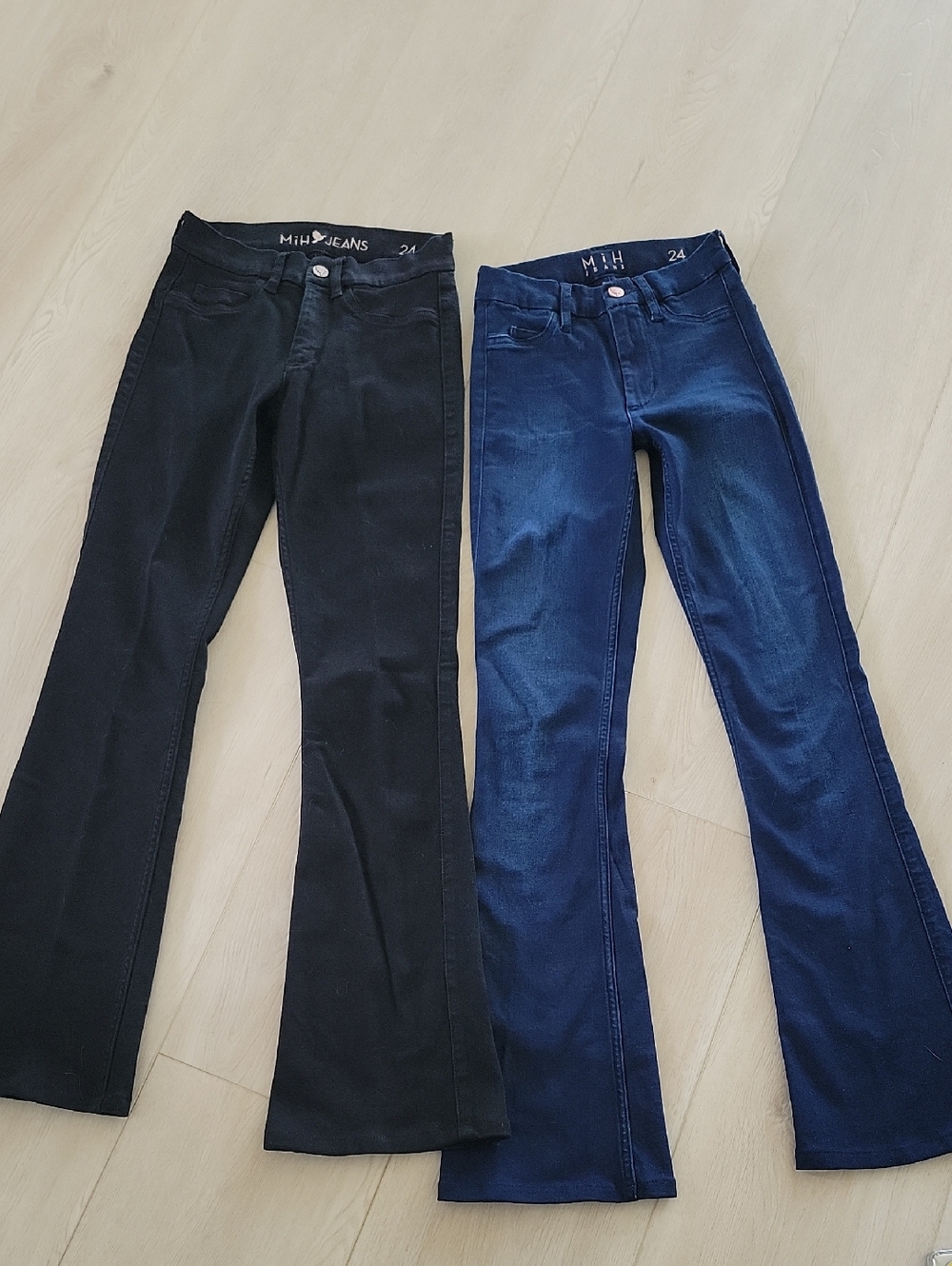 (Lot of 2) MiH Made In Heaven Skinny Marrakesh Skinny Flare Jeans - size 24